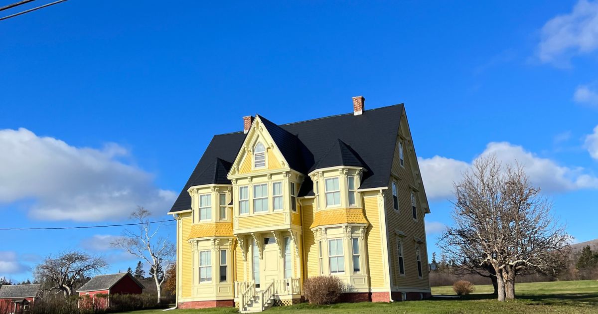 Untitled design (14) Annapolis royal