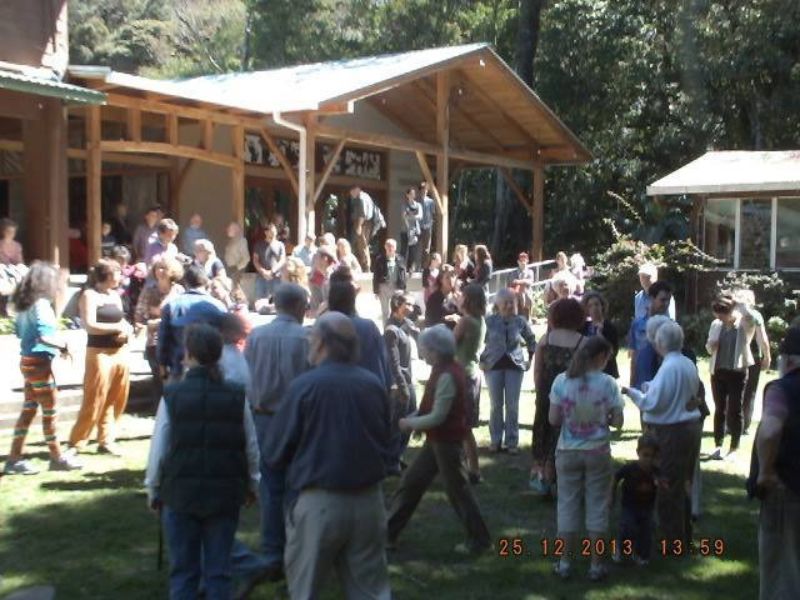 xr:d:DAGBaOF9VVU:2,j:716496101535828653,t:24040400 Monteverde Christmas