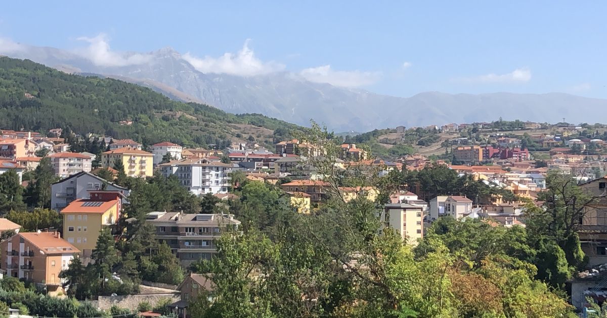 Aquila banner L'Aquila