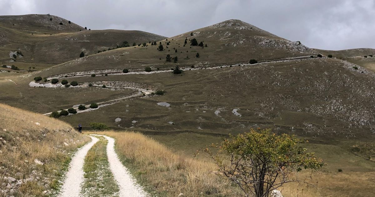 Italy banner Wolf's Lair cycling in Italy's Abruzzon region