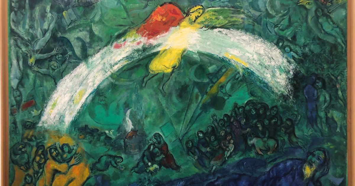 Nice banner Noah and the Rainbow: "an ellipse which underlines the first alliance between God and men: the curve of the rainbow corresponds to that of the body of Noah sleeping. The angel, manifestation of the divine Word, is white like the rainbow (Chagall shows here that he is not unaware of the theories of color that make white the sum of all colors). He announces the happiness promised by this alliance, visible in the upper part of the painting, but also, in the lower part, the misfortunes of the Jews, described in the Bible by the prophets and actually experienced throughout history."