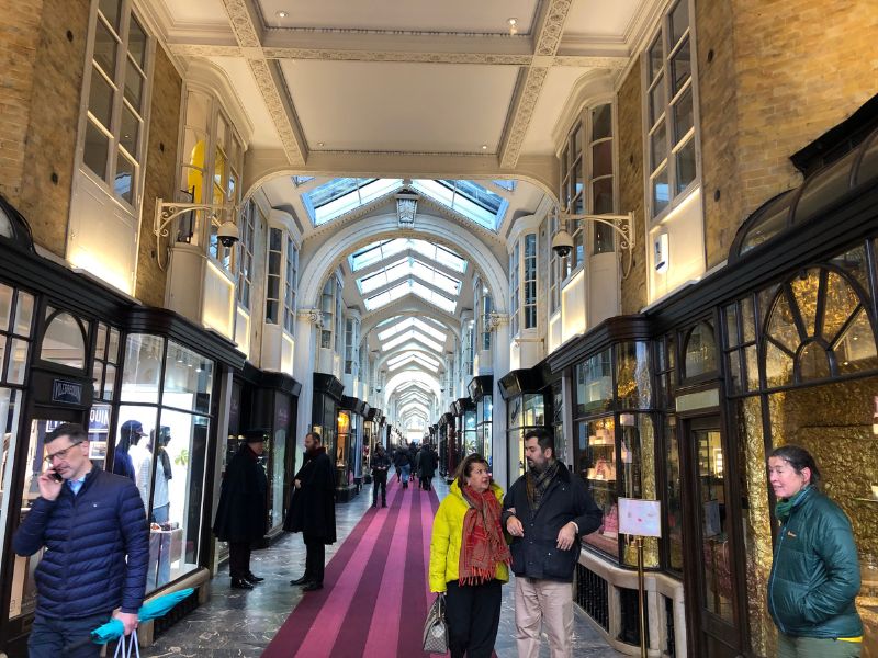 7 Not quite the Grand Bazaar of Istanbul - design your own lipstick, thousand-pound jewelry, security guards at each entrance who somehow thought we'd be serious shoppers