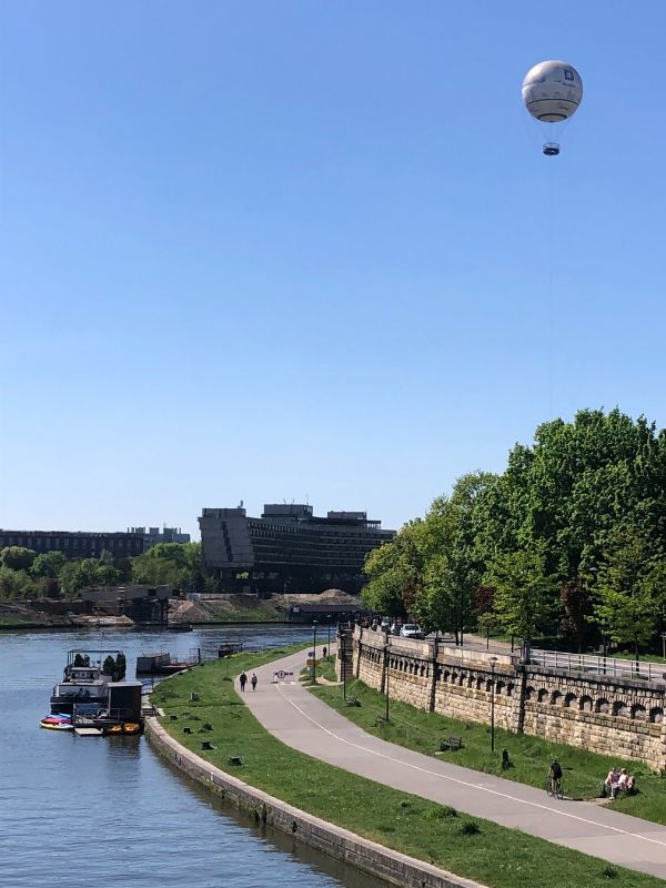 2 The Vistula River was meant to be wandered beside, not floated over
