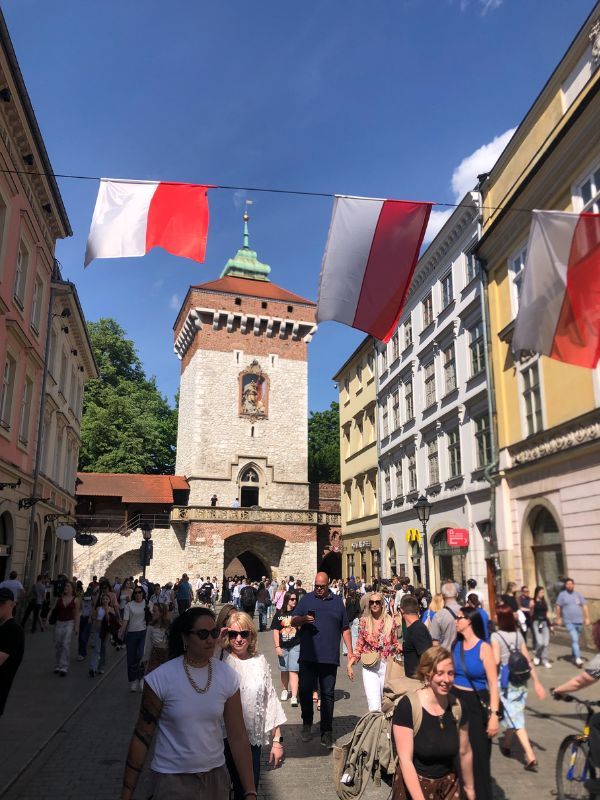 2 Tourists galore at the Florians Gate entrance to old town