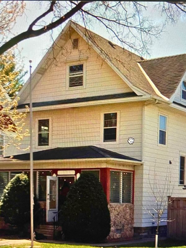 1 We bought a "bring your vision" house with "a lot of potential"