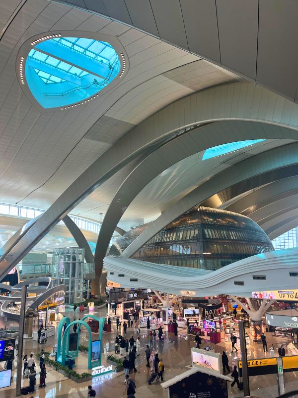 Stunningly beautiful airport in Abu Dhabi