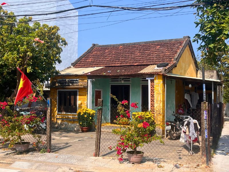Broken rice - house