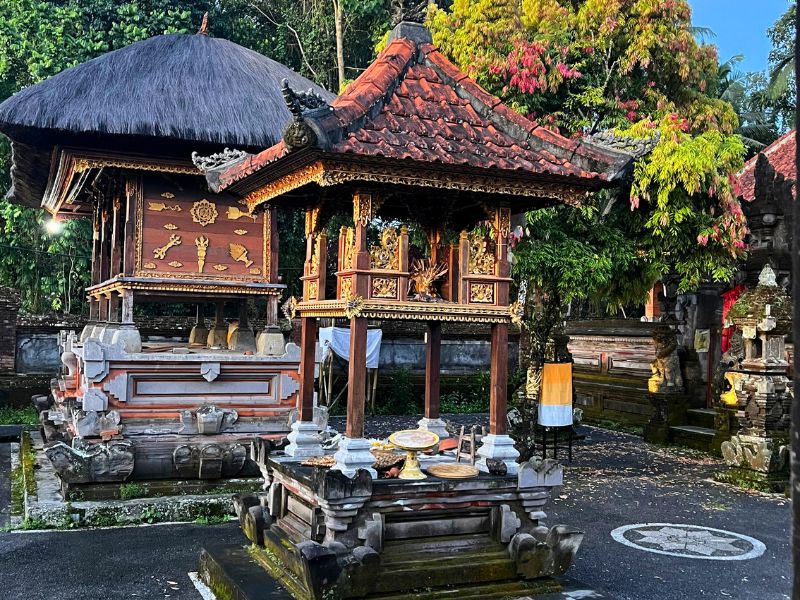 Another family temple